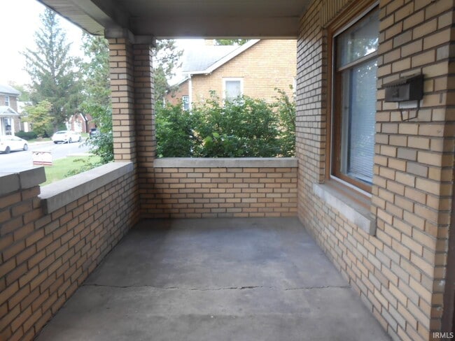 Building Photo - 1310 Atwater Ave
