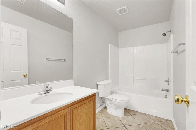 Building Photo - 11667 Autunno St