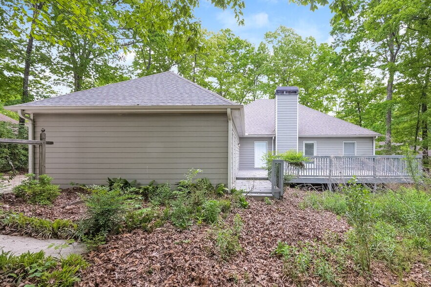 Building Photo - 14 Sleepy Hollow Ct