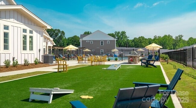 Building Photo - 9100 Bluedale Rd