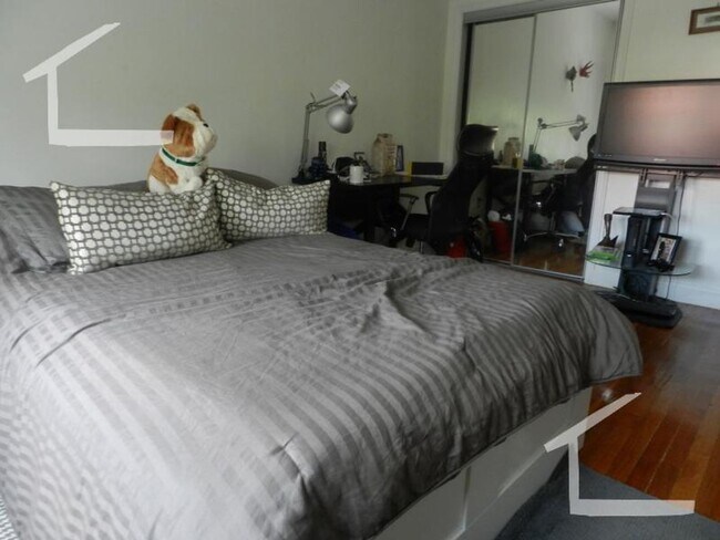 Building Photo - Fantastic Deal in Brighton; 4-Beds, 2-Baths Under 1K per Person