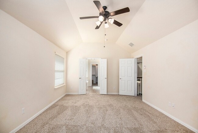 Building Photo - 9801 Yellow Cup Dr