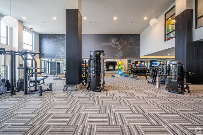 Building Photo - Get 10 WEEKS FREE – Limited-Time Move-In S...