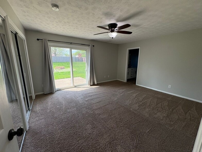 Building Photo - 2087 Granada Dr