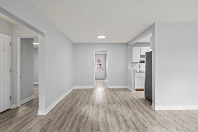 Building Photo - 3614 Linneman St