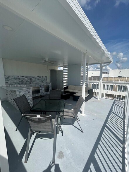 Building Photo - 13972 SW 258th Way