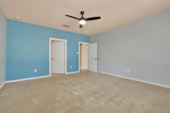 Building Photo - 3303 Cherokee Cove