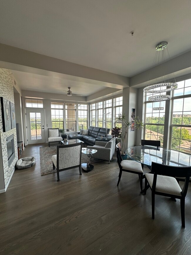 Building Photo - 7820 Inverness Blvd