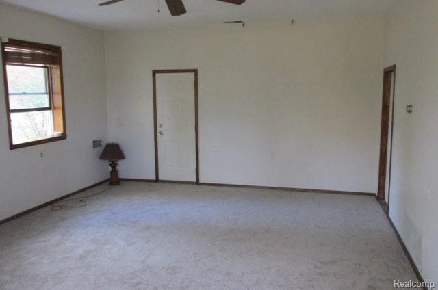 Building Photo - 8344 Ellis Rd