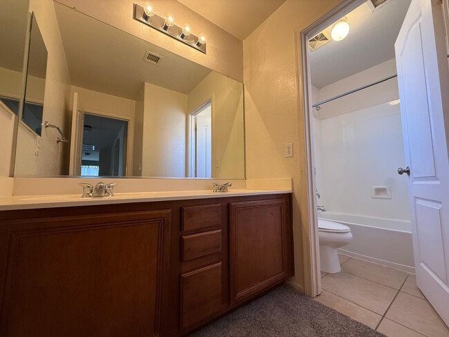 Building Photo - 4487 S Rock St