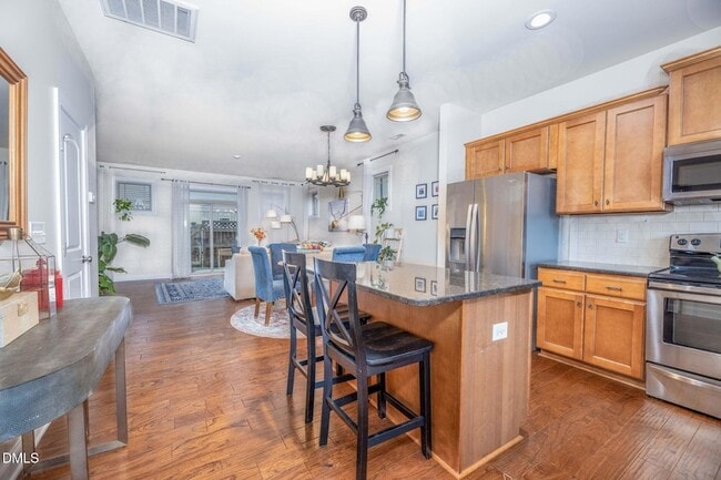 Building Photo - 2816 Piedmont River Way