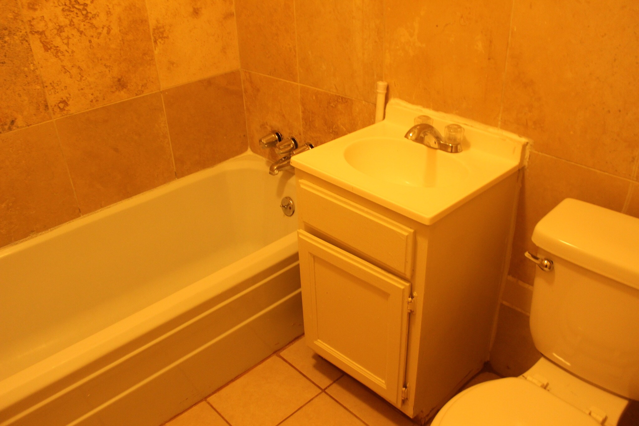Bathroom #1 - 6561 S Victoria Ave