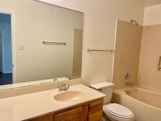 Building Photo - 13622 Merseyside Dr