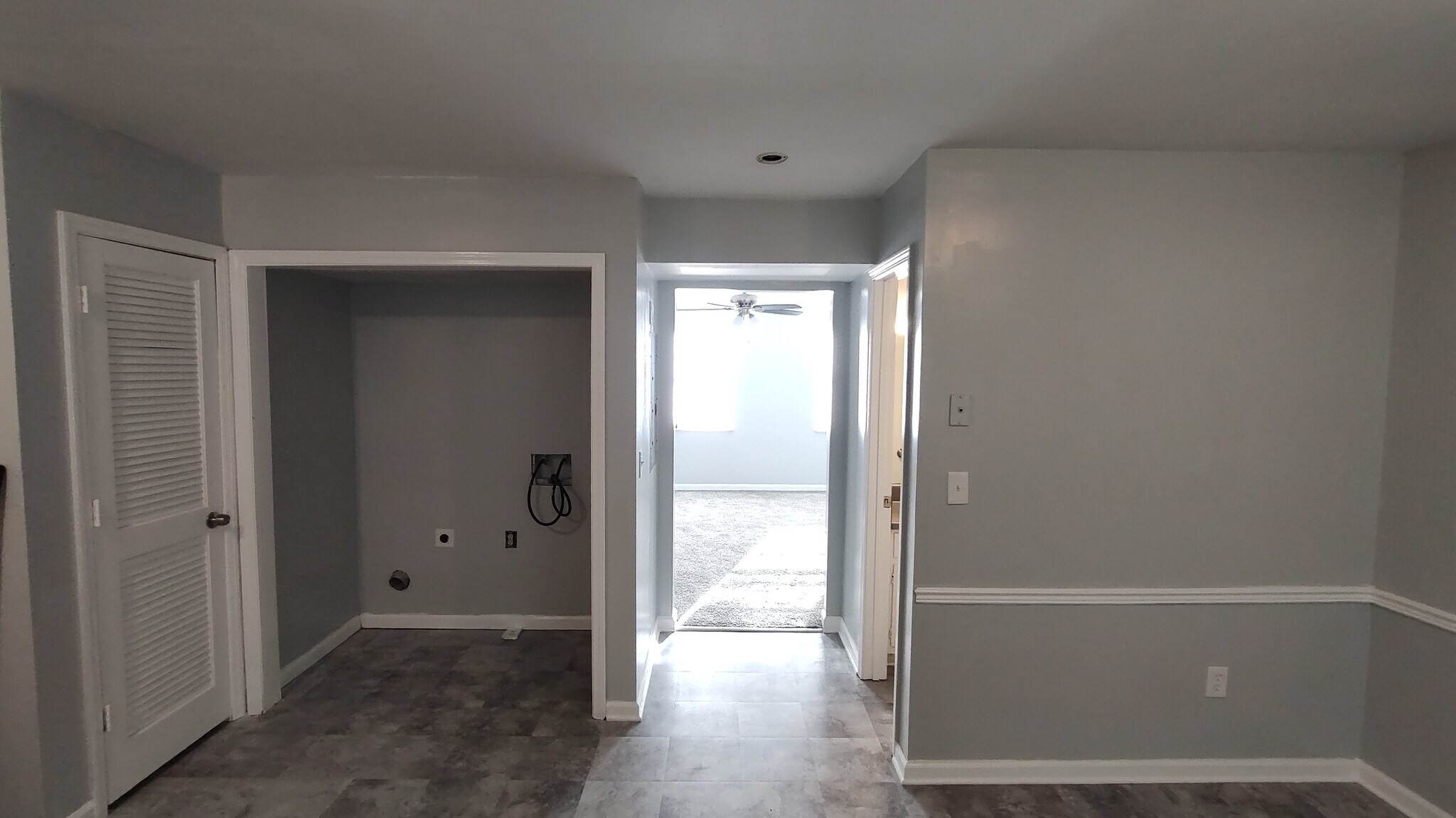Building Photo - 3084 Parkside Ct