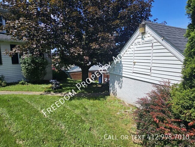 Building Photo - 462 McKinley Ave