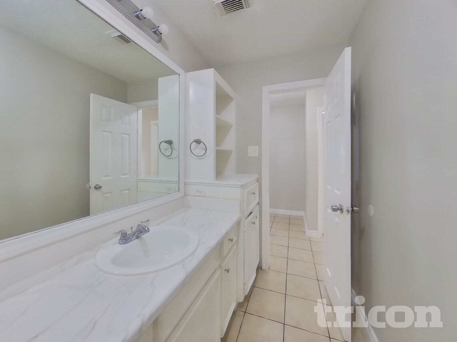 Building Photo - 3522 Tangerine St