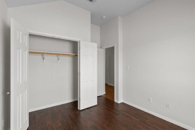 Building Photo - 12920 Snow Ln