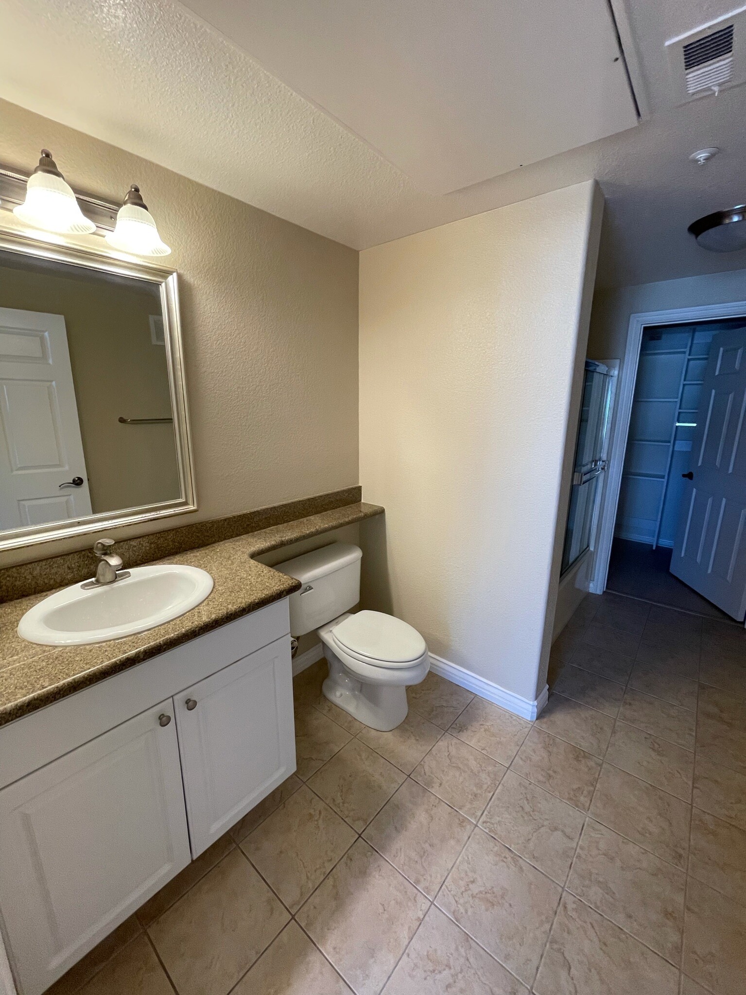 Building Photo - 4165 Executive Dr