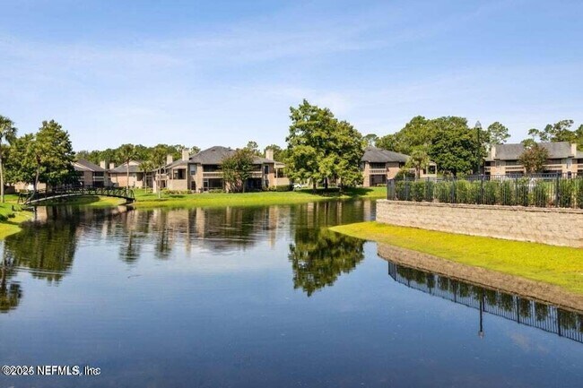 Building Photo - 10200 Belle Rive Blvd