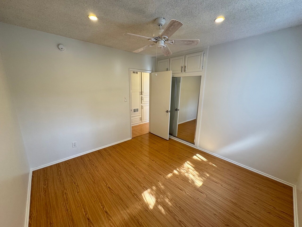 Building Photo - 1152 Ruberta Ave