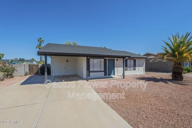 Building Photo - 1708 W Estrella Dr