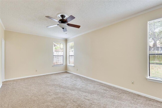 Building Photo - 1709 Pheasant Roost
