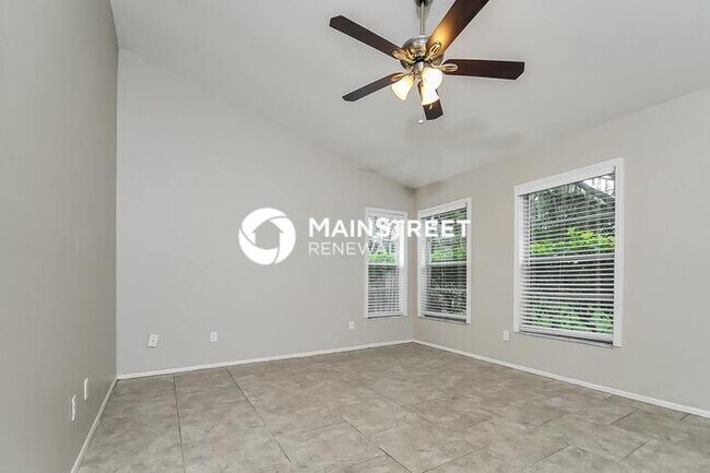 Building Photo - 3 Bedroom Pet-Friendly Home in Riverview, FL with Main Street Renewal