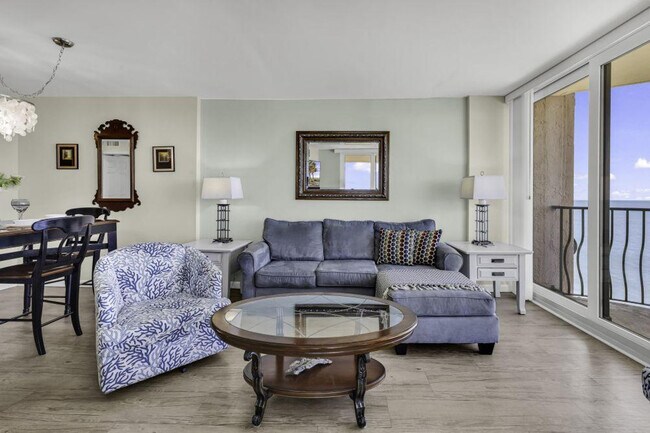 Building Photo - 2500 N Ocean Blvd