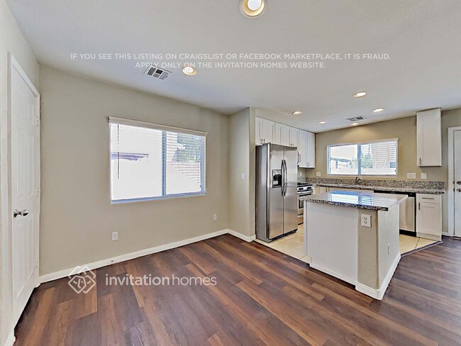 Building Photo - 5676 African Lilly Ct