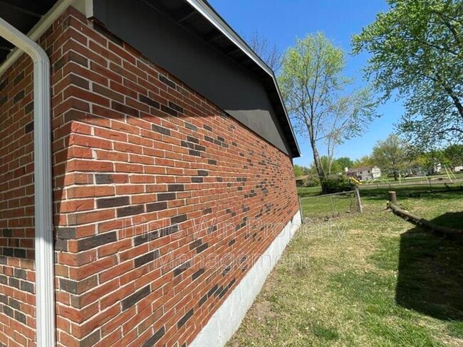 Building Photo - 2331 Lost Hollow Ct