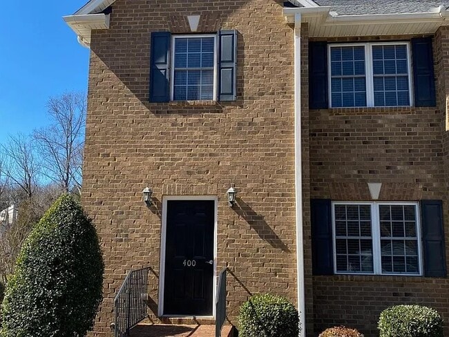 Building Photo - 1002 Enterprise Dr