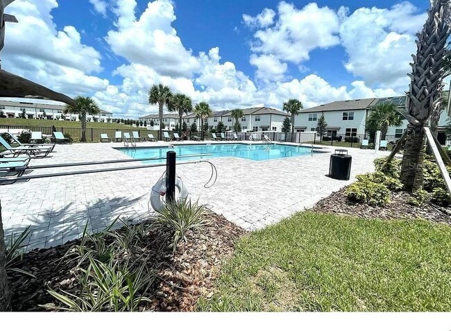 Building Photo - 509 Madison Dr