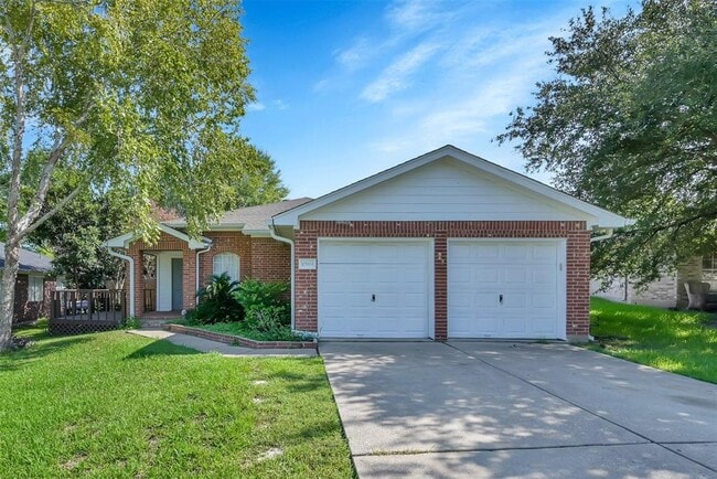 Primary Photo - 10914 Waterview Cir