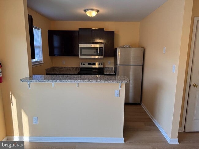 Building Photo - 132 Rosie Dr