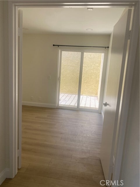 Building Photo - 1032 W Rainbow Falls Way