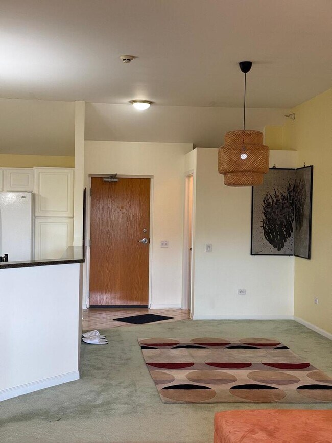 Building Photo - 2020 St Regis Dr