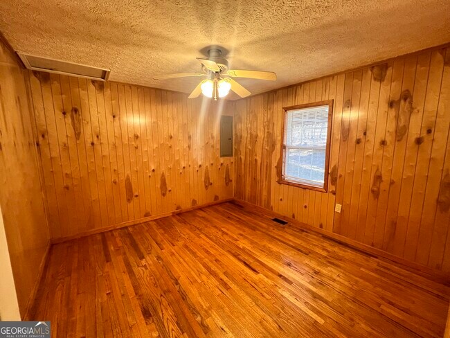 Building Photo - 78 Greenock Cove