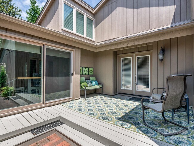 Building Photo - 5110 Dunes Ct
