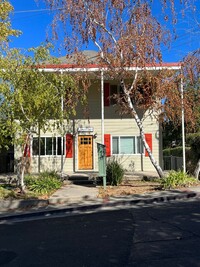 Building Photo - Cherry Ave. (205)