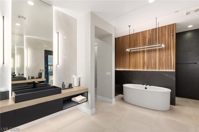 Building Photo - 5394 Succulent Rose Dr