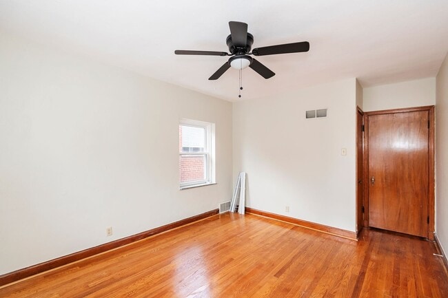 Building Photo - 6601 Devonshire Ave