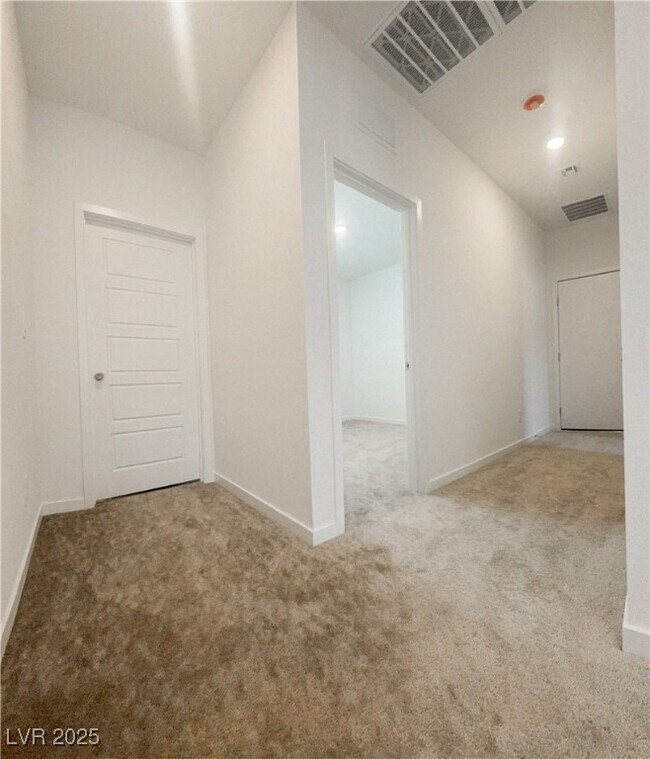 Building Photo - 4357 Azalea Hls St