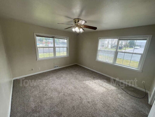 Building Photo - 2841 Taft St