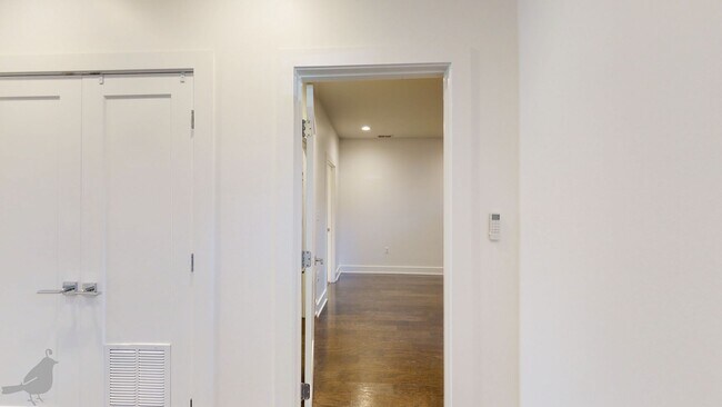 Building Photo - Stunning and Spacious Duplex in Brookland w/ Parking!