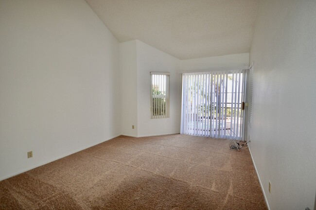 Building Photo - Anaheim Hills 2 Bedroom Plus Loft and Spa ...