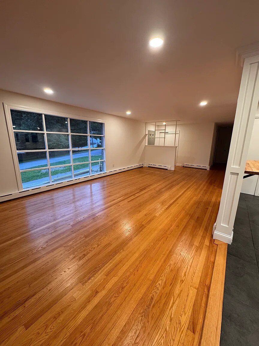 Building Photo - 23 Wolz Rd