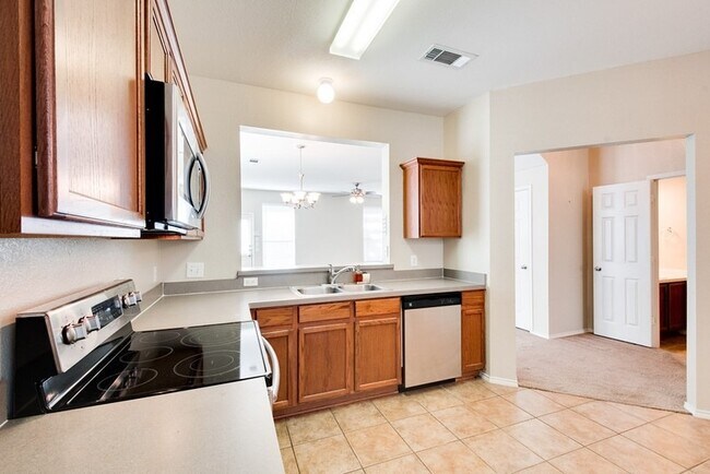 Building Photo - 4112 Macy Ln