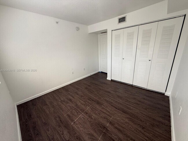 Building Photo - 15470 SW 284th St