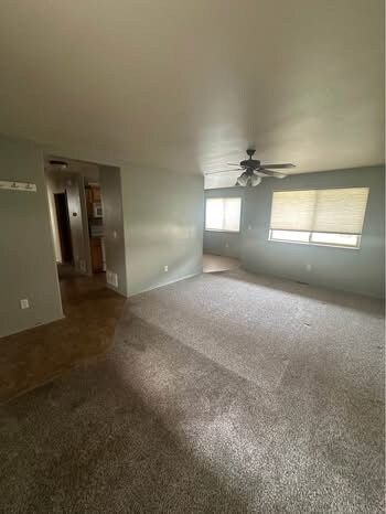 Building Photo - 803 E Riggs St