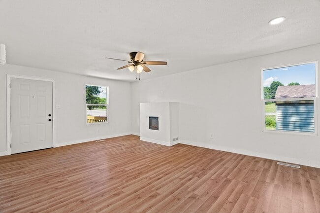 Building Photo - 4714 Rice Rd